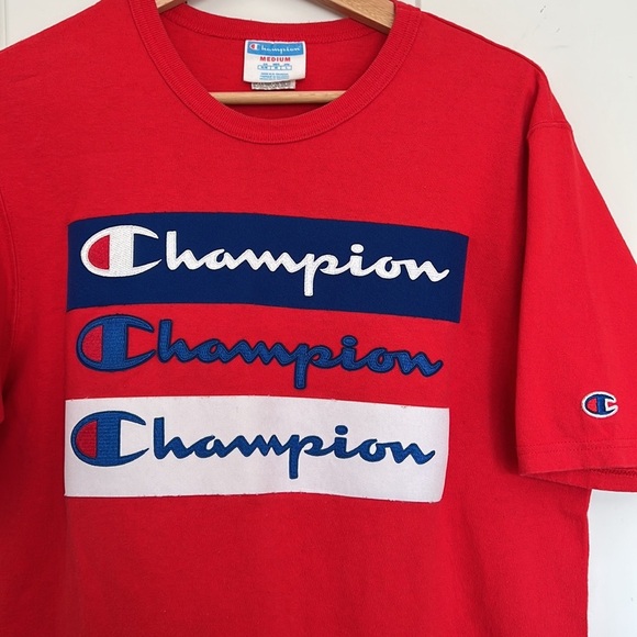Champion embroidered men’s tee size medium - Picture 2 of 6